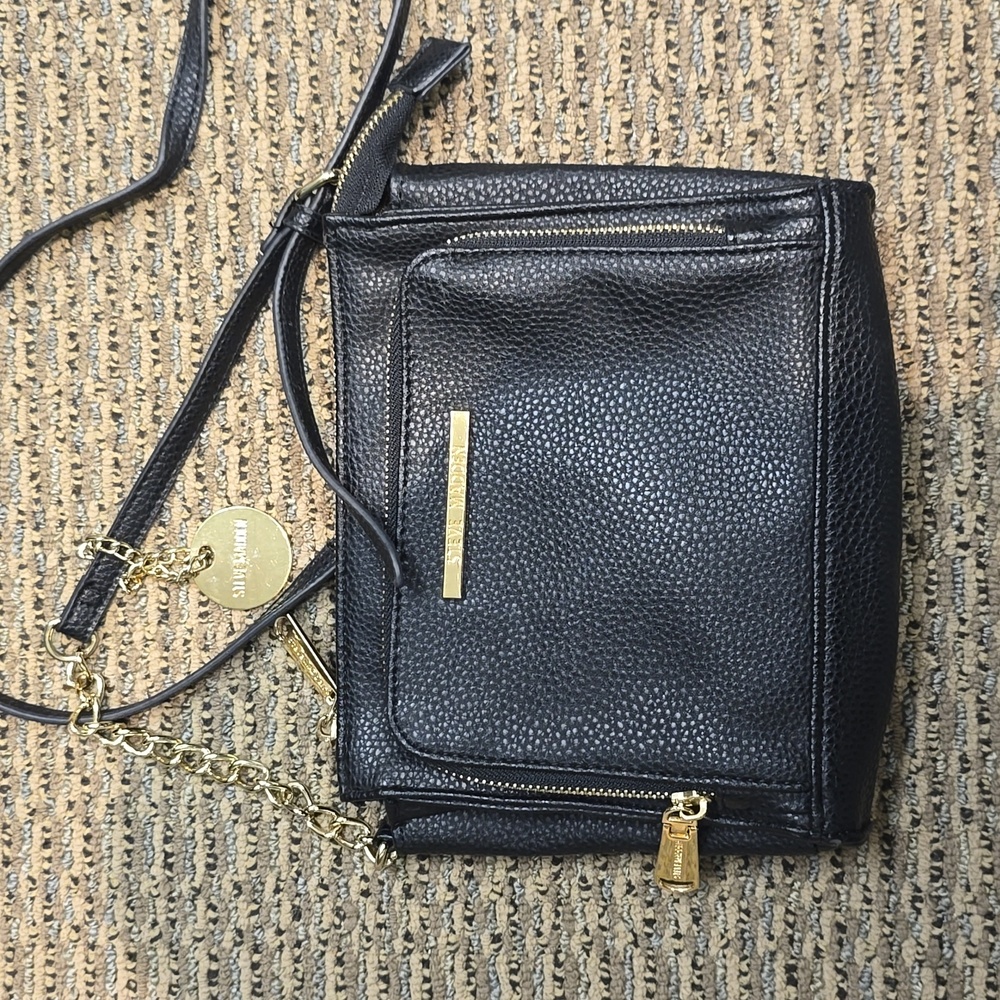 Steve Madden Black Crossbody Purse